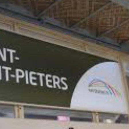 3 Person Privat Room Between Station Ghent St Pieters & Expo Gent Ngoại thất bức ảnh