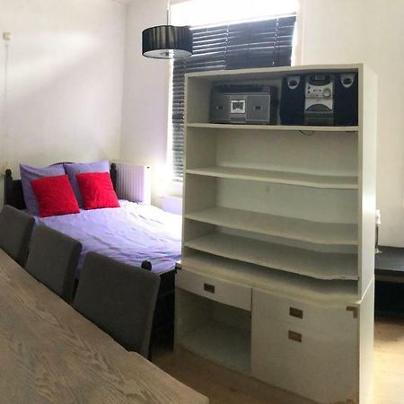 3 Person Privat Room Between Station Ghent St Pieters & Expo Gent Ngoại thất bức ảnh