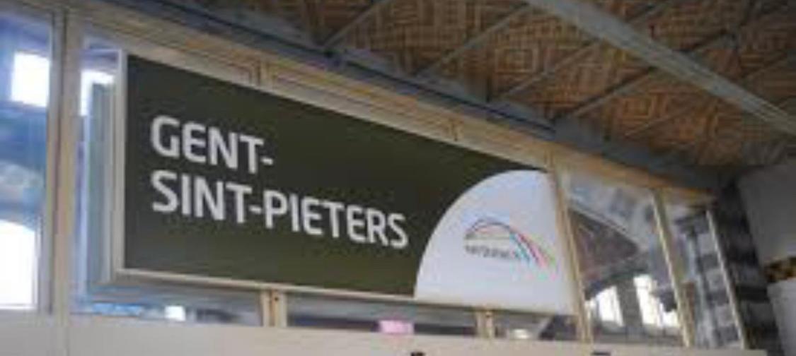 3 Person Privat Room Between Station Ghent St Pieters & Expo Gent Ngoại thất bức ảnh