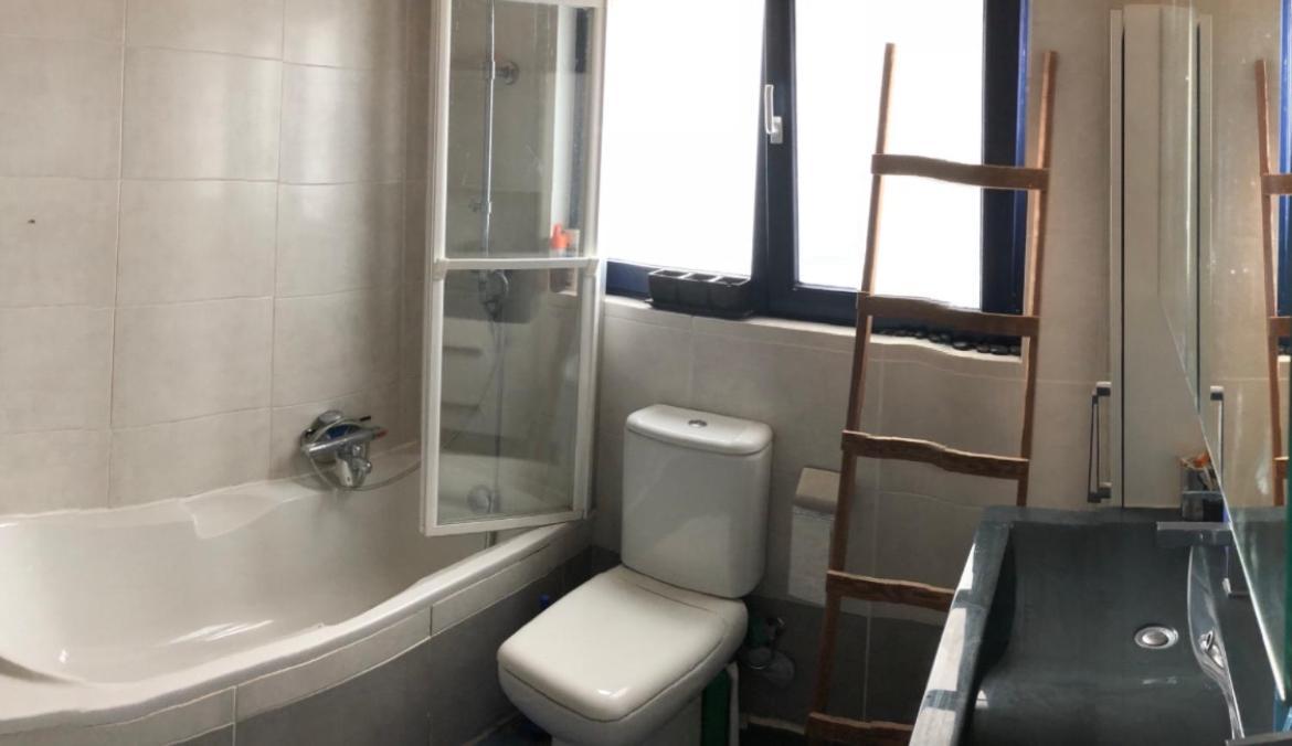 3 Person Privat Room Between Station Ghent St Pieters & Expo Gent Ngoại thất bức ảnh